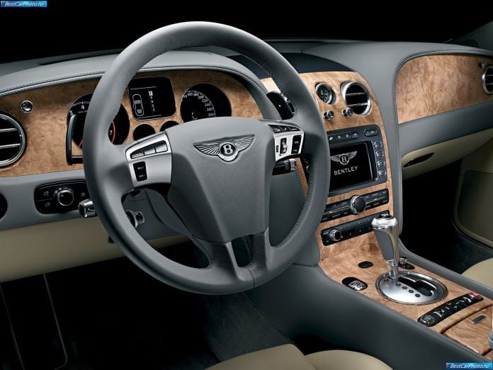 2009 Bentley Continental Flying Spur Speed - фотография 17 из 34 2009 Bentley Continental Flying Spur Speed - фотография 17 из 34