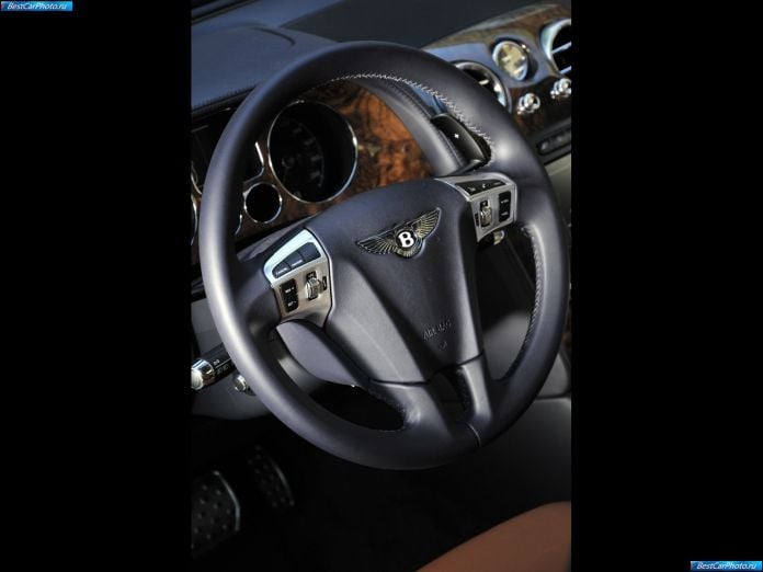 2009 Bentley Continental Flying Spur Speed - фотография 32 из 34 2009 Bentley Continental Flying Spur Speed - фотография 32 из 34