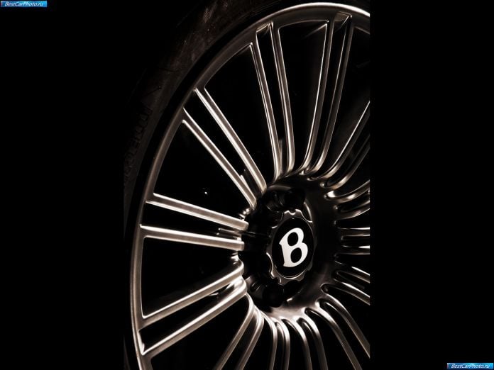 2009 Bentley Continental Flying Spur Speed - фотография 34 из 34 2009 Bentley Continental Flying Spur Speed - фотография 34 из 34
