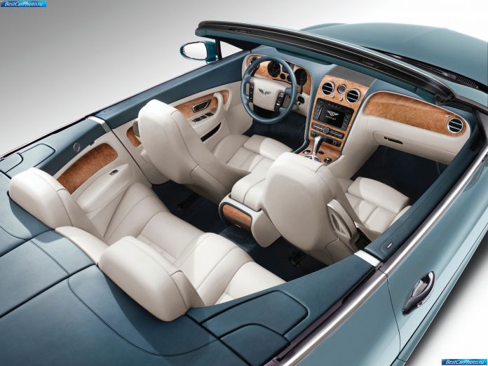 2010 Bentley Continental GTC - фотография 3 из 3