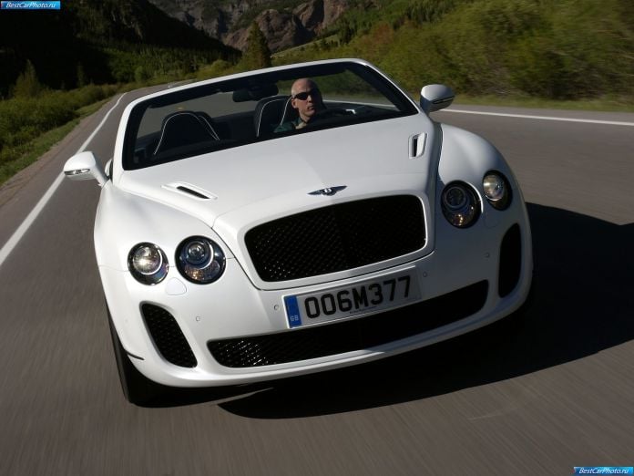 2011 Bentley Continental Supersports Convertible - фотография 30 из 60