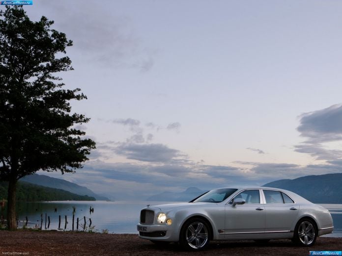 2011 Bentley Mulsanne - фотография 30 из 83 2011 Bentley Mulsanne - фотография 30 из 83