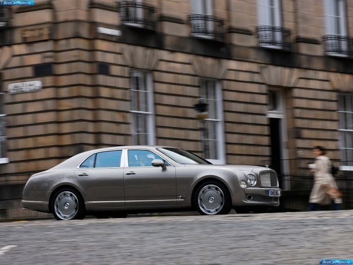 2011 Bentley Mulsanne - фотография 31 из 83 2011 Bentley Mulsanne - фотография 31 из 83