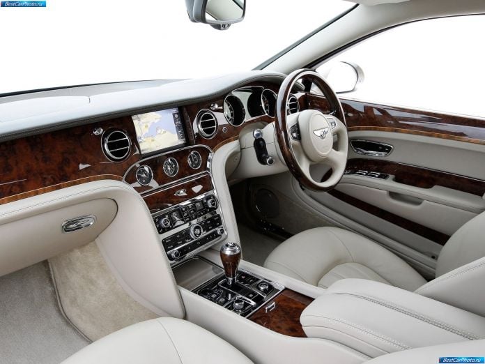 2011 Bentley Mulsanne - фотография 65 из 83 2011 Bentley Mulsanne - фотография 65 из 83