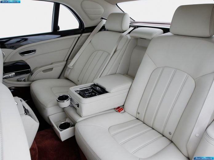2011 Bentley Mulsanne - фотография 69 из 83 2011 Bentley Mulsanne - фотография 69 из 83