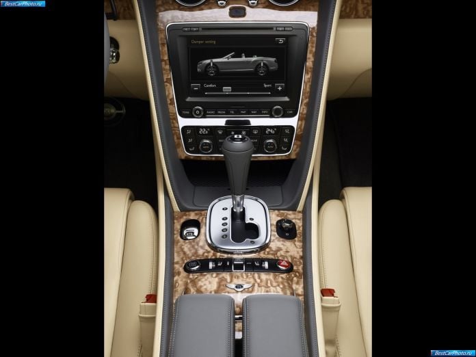 2012 Bentley Continental GTC - фотография 125 из 127