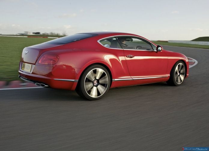 2013 Bentley Continental GT V8 - фотография 25 из 38 2013 Bentley Continental GT V8 - фотография 25 из 38