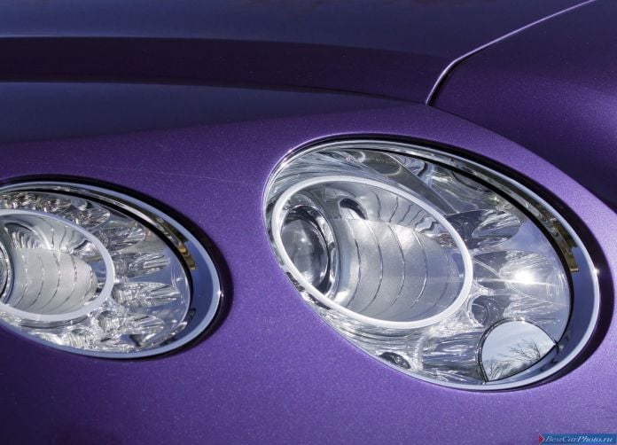2013 Bentley Continental GTC V8 - фотография 34 из 43 2013 Bentley Continental GTC V8 - фотография 34 из 43