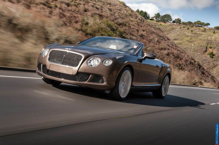 2013 Bentley Continental GT Speed Convertible - фотография 9 из 114