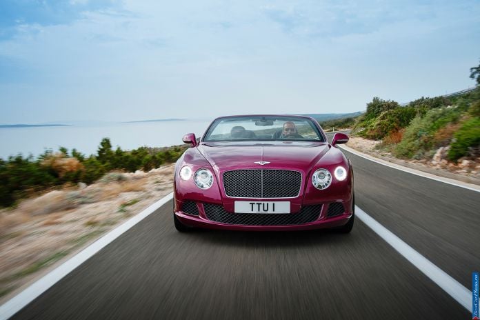 2013 Bentley Continental GT Speed Convertible - фотография 17 из 114