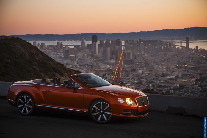 2013 Bentley Continental GT Speed Convertible - фотография 44 из 114