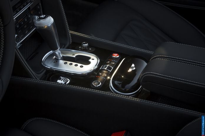 2013 Bentley Continental GT Speed Convertible - фотография 114 из 114 2013 Bentley Continental GT Speed Convertible - фотография 114 из 114