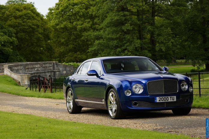 2013 Bentley Mulsanne - фотография 9 из 21