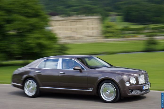2013 Bentley Mulsanne - фотография 10 из 21 2013 Bentley Mulsanne - фотография 10 из 21