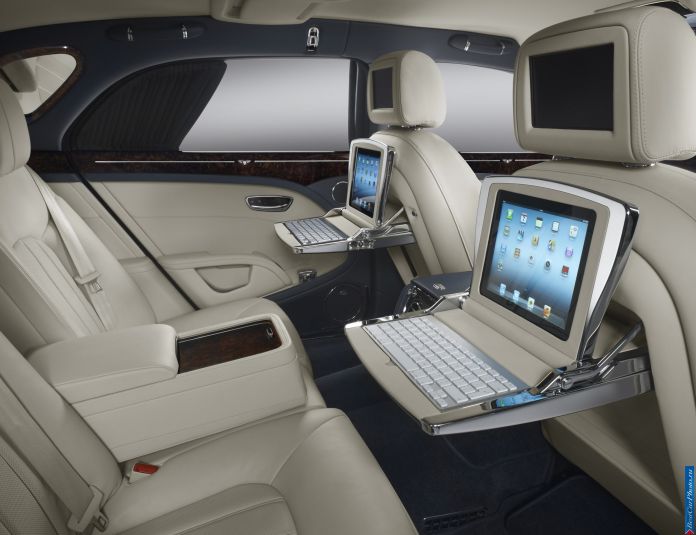 2013 Bentley Mulsanne - фотография 14 из 21
