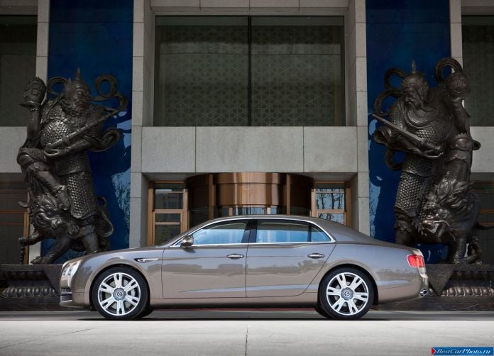 2014 Bentley Flying Spur - фотография 50 из 142 2014 Bentley Flying Spur - фотография 50 из 142