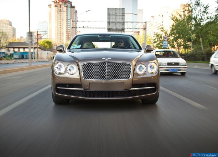 2014 Bentley Flying Spur - фотография 87 из 142 2014 Bentley Flying Spur - фотография 87 из 142