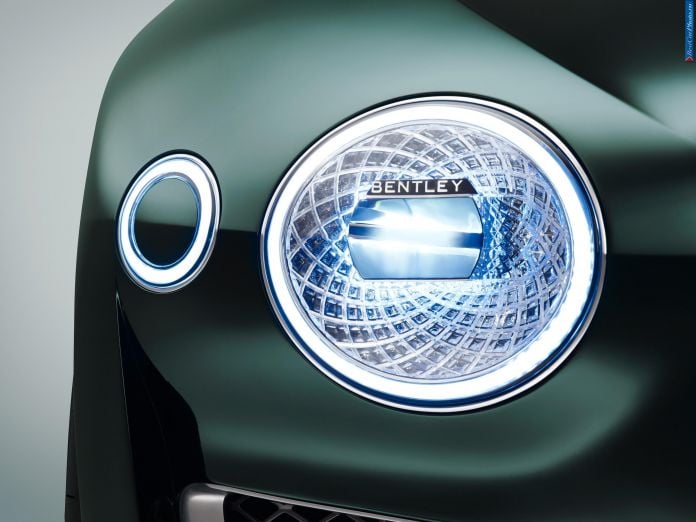 2015 Bentley EXP 10 Speed 6 Concept - фотография 9 из 16