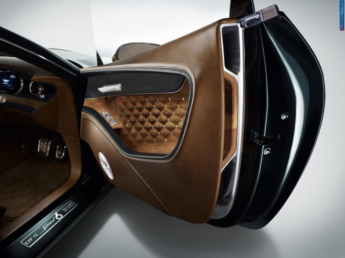 2015 Bentley EXP 10 Speed 6 Concept - фотография 14 из 16