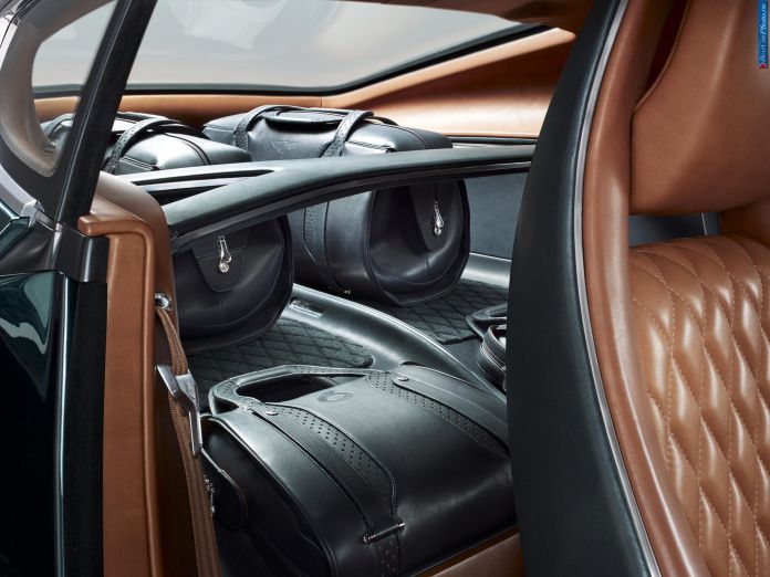 2015 Bentley EXP 10 Speed 6 Concept - фотография 15 из 16