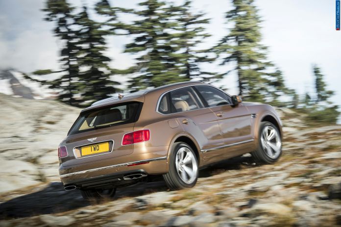 2016 Bentley Bentayga - фотография 8 из 91