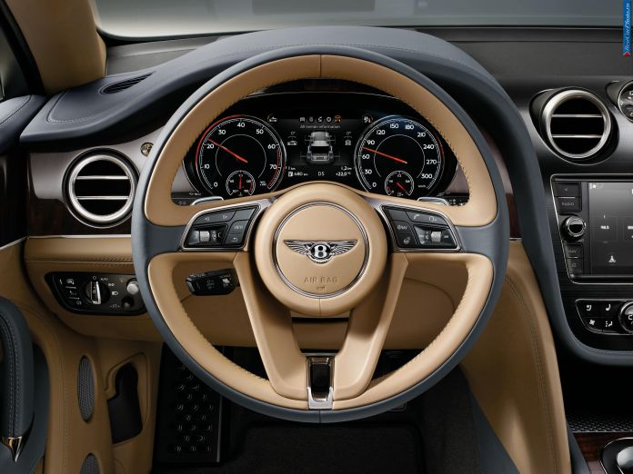 2016 Bentley Bentayga - фотография 21 из 91