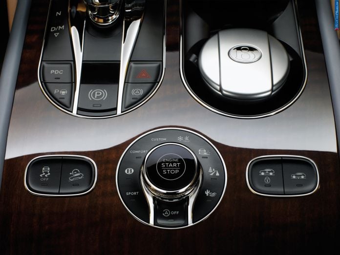 2016 Bentley Bentayga - фотография 25 из 91 2016 Bentley Bentayga - фотография 25 из 91
