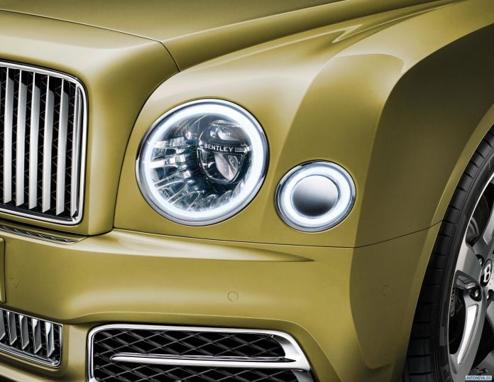 2016 Bentley Mulsanne Speed - фотография 4 из 9