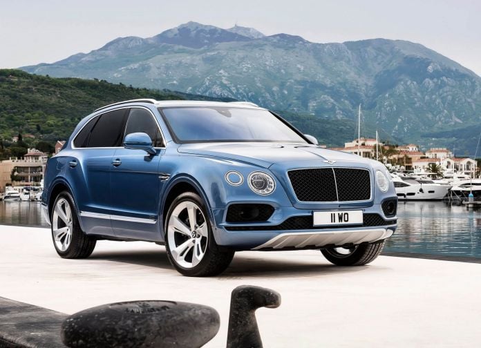 2017 Bentley Bentayga Diesel - фотография 1 из 20 2017 Bentley Bentayga Diesel - фотография 1 из 20
