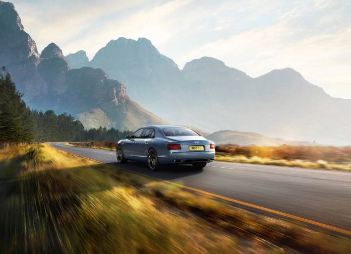 2016 Bentley Flying Spur W12 S - фотография 2 из 8 2016 Bentley Flying Spur W12 S - фотография 2 из 8