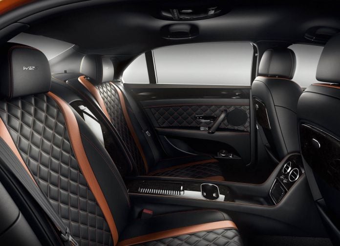 2016 Bentley Flying Spur W12 S - фотография 7 из 8 2016 Bentley Flying Spur W12 S - фотография 7 из 8