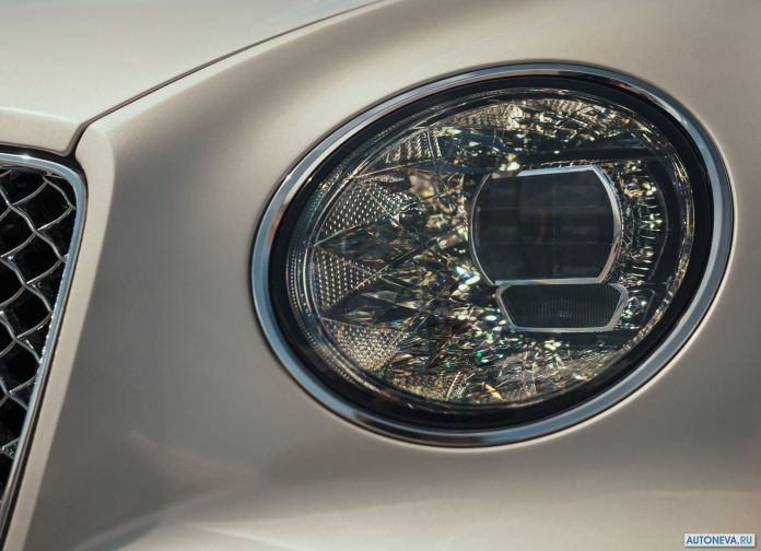 2018 Bentley Continental GT - фотография 210 из 245