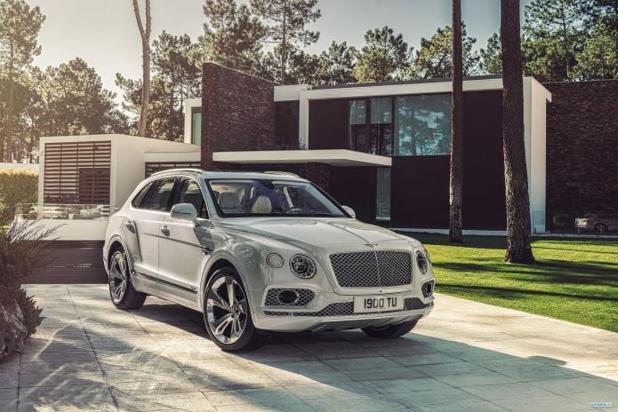 2019 Bentley Bentayga Hybrid - фотография 3 из 24