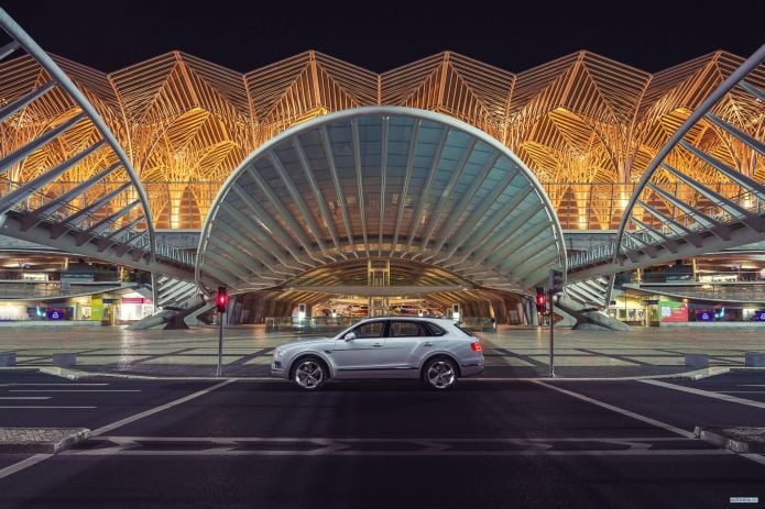 2019 Bentley Bentayga Hybrid - фотография 9 из 24 2019 Bentley Bentayga Hybrid - фотография 9 из 24