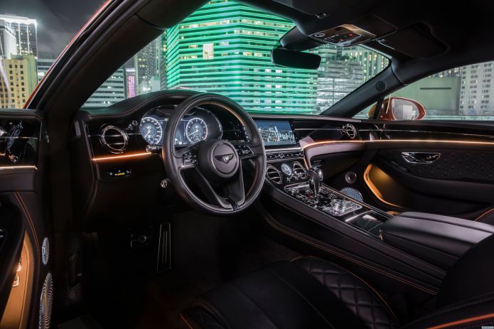 2019 Bentley Continental GT V8 - фотография 14 из 18 2019 Bentley Continental GT V8 - фотография 14 из 18