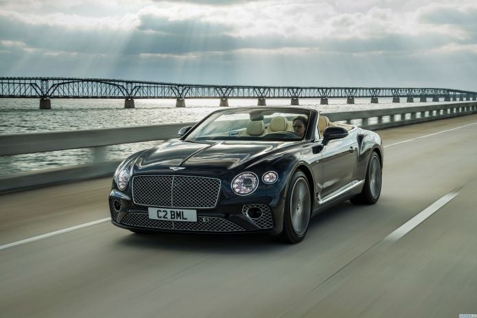 2019 Bentley Continental GT V8 Convertible - фотография 1 из 15 2019 Bentley Continental GT V8 Convertible - фотография 1 из 15