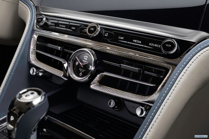 2020 Bentley Flying Spur - фотография 14 из 17