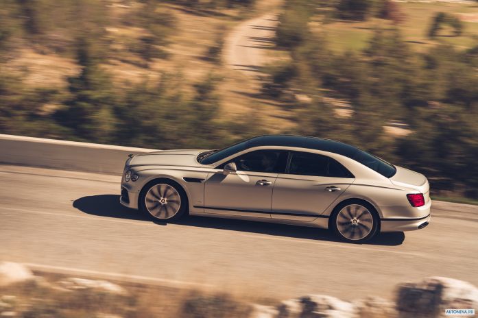 2020 Bentley Flying Spur Blackline - фотография 2 из 8 2020 Bentley Flying Spur Blackline - фотография 2 из 8