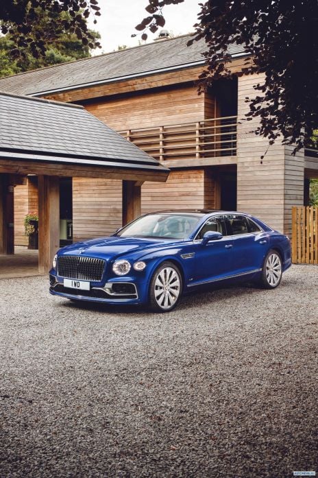 2020 Bentley Flying Spur First Edition - фотография 2 из 12 2020 Bentley Flying Spur First Edition - фотография 2 из 12