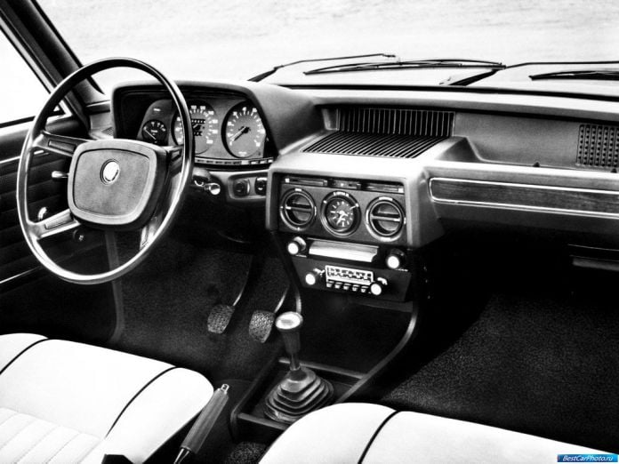 1972 BMW 5-series Sedan - фотография 42 из 44 1972 BMW 5-series Sedan - фотография 42 из 44