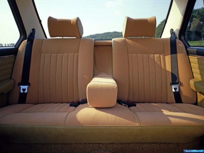 1972 BMW 5-series Sedan - фотография 43 из 44 1972 BMW 5-series Sedan - фотография 43 из 44