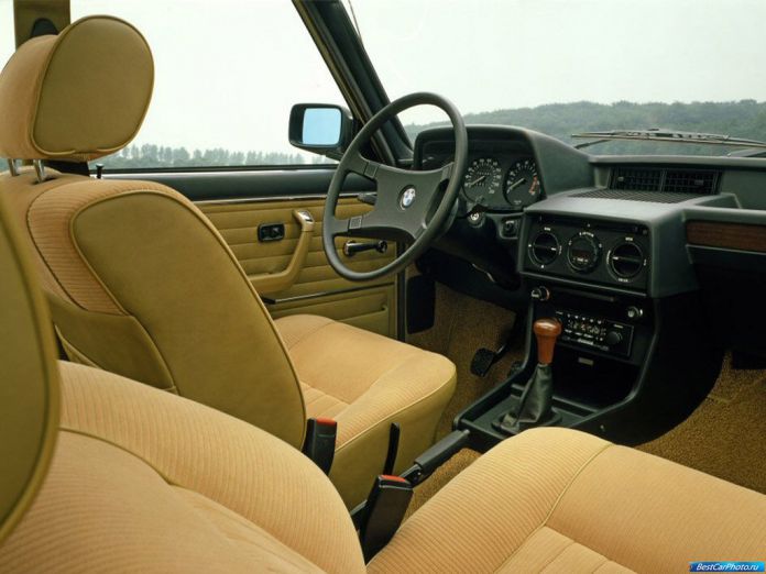 1976 BMW 5-series Sedan - фотография 28 из 29