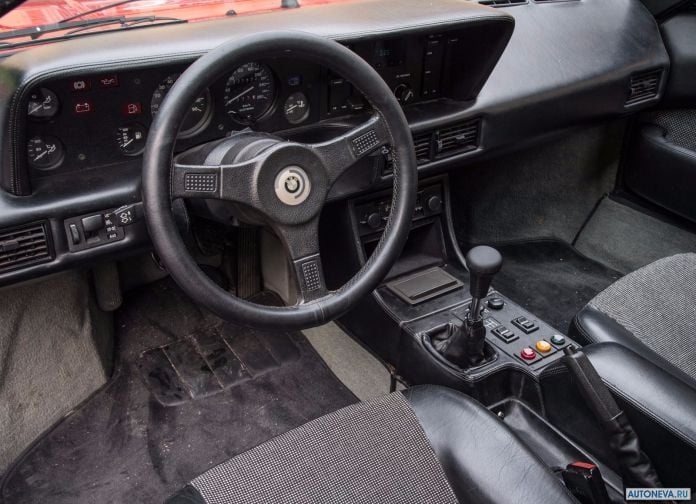 1979 BMW M1 - фотография 71 из 77 1979 BMW M1 - фотография 71 из 77