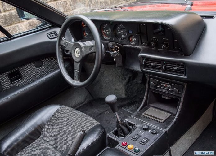 1979 BMW M1 - фотография 73 из 77 1979 BMW M1 - фотография 73 из 77