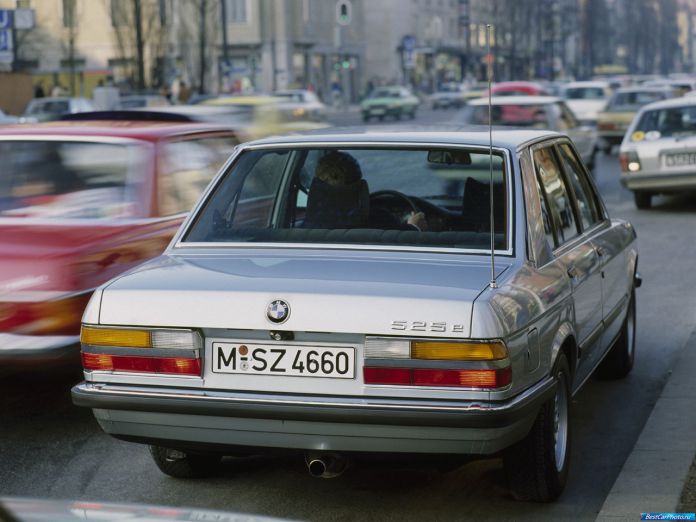 1981 BMW 5-series Sedan - фотография 3 из 22