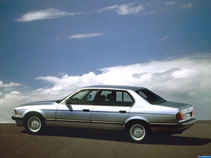 1986 BMW 7-series - фотография 9 из 26