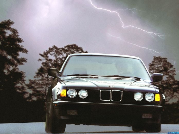 1986 BMW 7-series - фотография 13 из 26