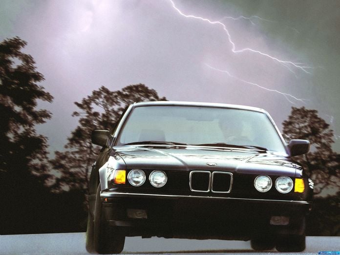 1986 BMW 7-series - фотография 13 из 26 1986 BMW 7-series - фотография 13 из 26