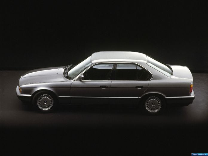 1988 BMW 5-series Sedan - фотография 2 из 16