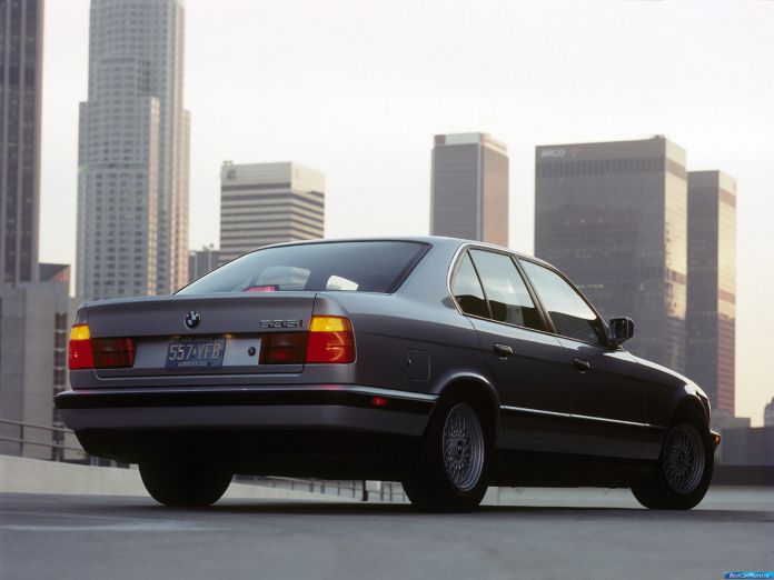 1988 BMW 5-series Sedan - фотография 5 из 16